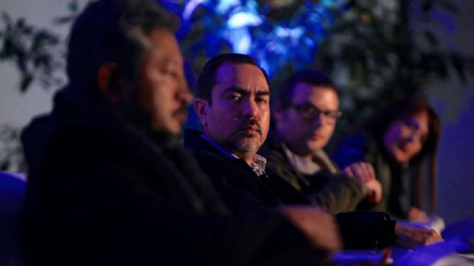 Jóvenes "rompieron los símbolos del autoritarismo": Arturo Rodríguez al presentar "Ecos del 68"