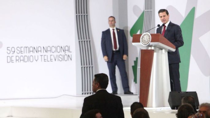 Mi gobierno "ha sido tolerante ante la crítica”, dice Peña Nieto en reunión de la CIRT