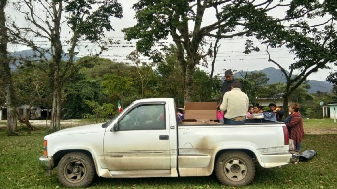 En Córdoba, roban camioneta a "Las Patronas"