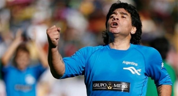 Comienza el juicio por la muerte de Maradona: ¿hubo negligencia en la atención médica?