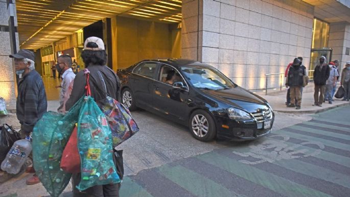 La pobreza laboral en México aumentó a 40.7% en 2020, informa el Coneval