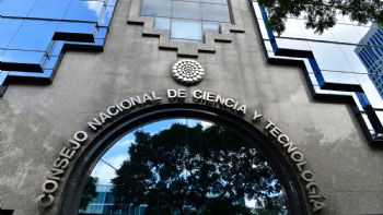 Conahcyt otorgó a Laboratorios Collins 50 mdp para investigación y desarrollo