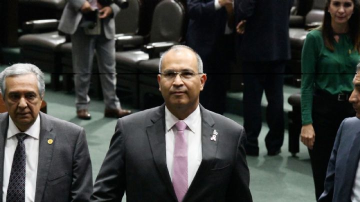 Interpol emite ficha roja para detener a Carlos Treviño, exdirector de Pemex