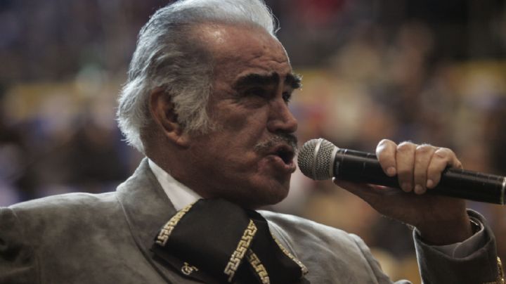Olga Wornat narra los primeros años de Vicente Fernández