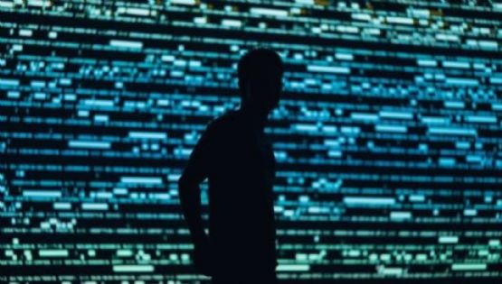 Alertan que China ofrece empleos falsos por internet con fines de espionaje