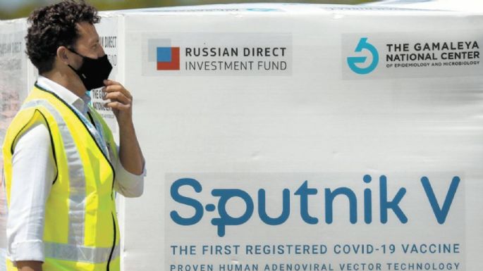 México produce primer lote de prueba de la vacuna rusa Sputnik V