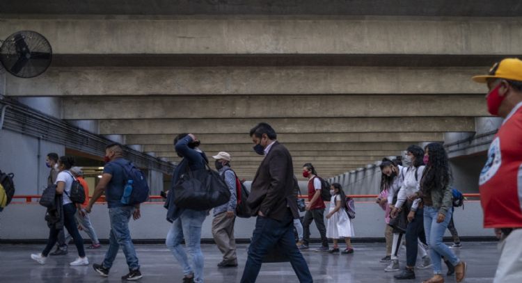 Andamiaje de vigilancia y espionaje de la 4T