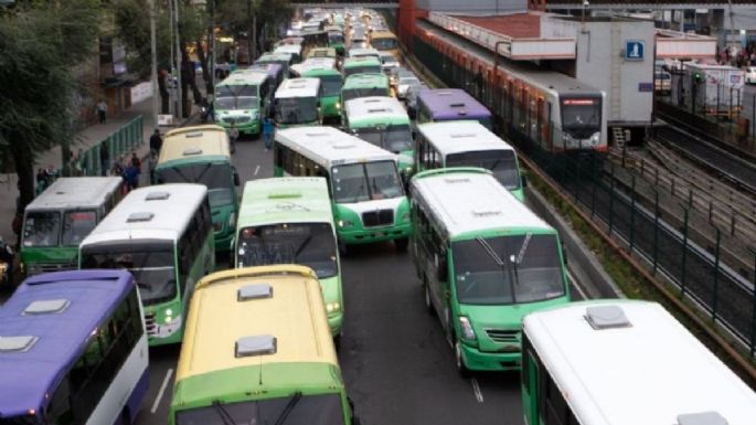 Transportistas piden subsidio al gobierno de la CDMX; Sheinbaum lo rechaza