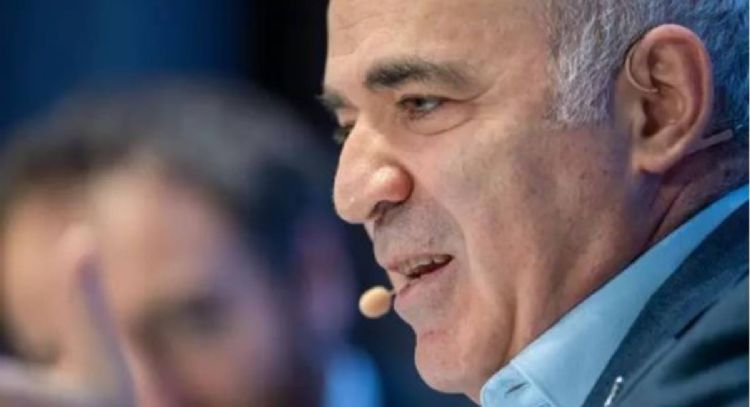 Rusia busca arrestar al excampeón de ajedrez Garry Kasparov