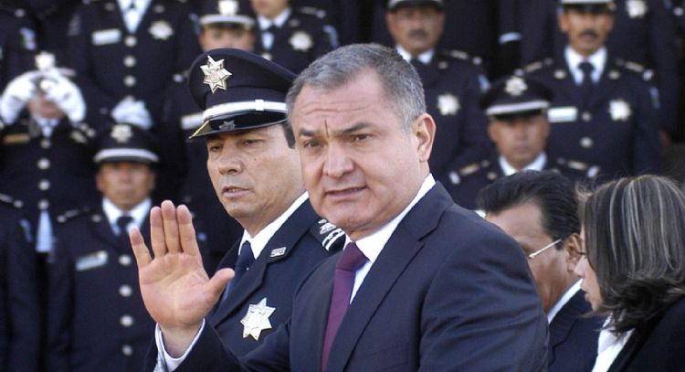 Trasladan a García Luna a penal de alta seguridad donde se encuentra "El Chapo"