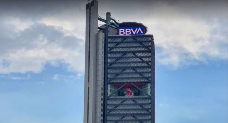 BBVA presenta oferta de 12 mil millones de euros a Banco Sabadell para fusionarse