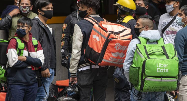Repartidores de Uber piden a Lenia Batres anular impuesto del 2%