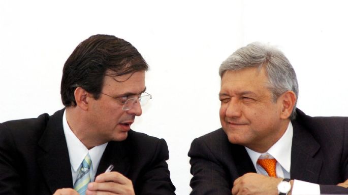 Ebrard entregó maletas de dinero para la campaña de AMLO en 2006 revela libro "El rey del cash"