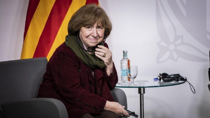 La Nobel de Literatura Svetlana Alexievich retomará el homo sovieticus en un libro ante el "fascismo ruso"