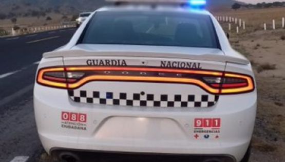 Clonan patrulla de la Guardia Nacional para asaltar un camión en la autopista Puebla-Orizaba
