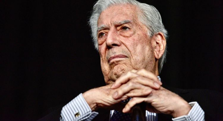 Dan en privado el último adiós a Mario Vargas Llosa