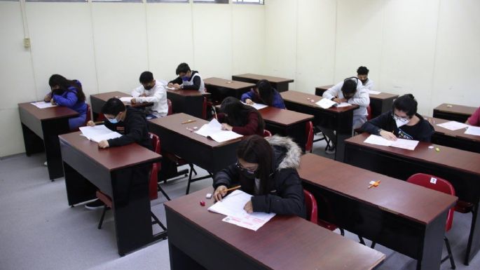 Siete de cada 10 aspirantes a bachillerato quedó en su primera opción en el Valle de México