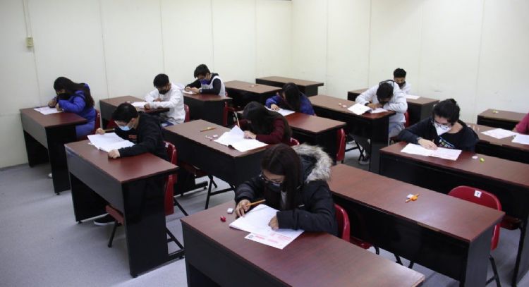 Siete de cada 10 aspirantes a bachillerato quedó en su primera opción en el Valle de México