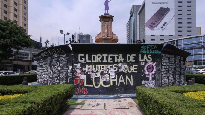 Sheinbaum insiste en colocar la estatua “La Joven de Amajac” en lugar de la de Cristóbal Colón