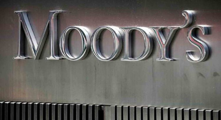 Moody’s baja a “negativa” la perspectiva de calificación crediticia de México