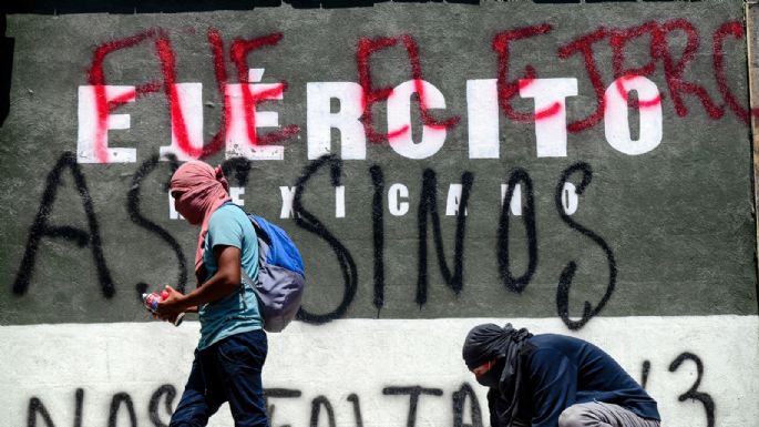AMLO no ha podido “romper el ciclo de impunidad” del caso Ayotzinapa: Washington Post