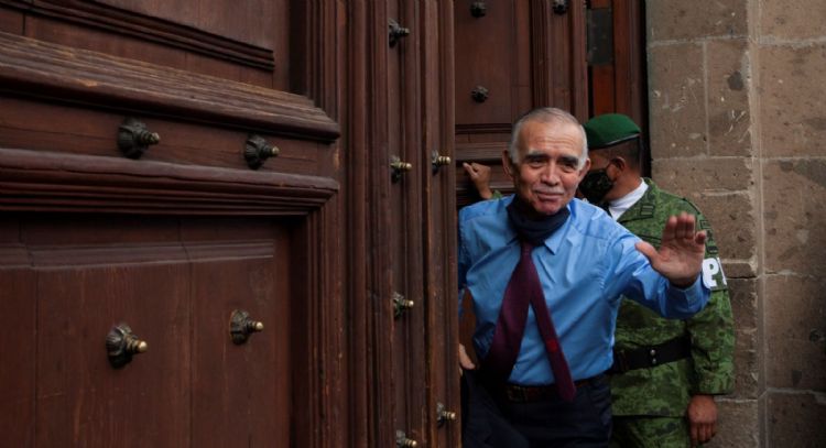 Vector Casa de Bolsa, de Alfonso Romo, niega lavar dinero para “El Chapo” Guzmán