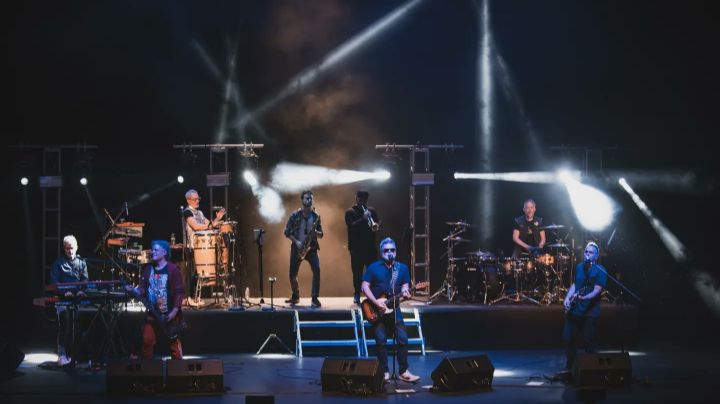 Los Pericos, sobrevuelo en el Frontón México