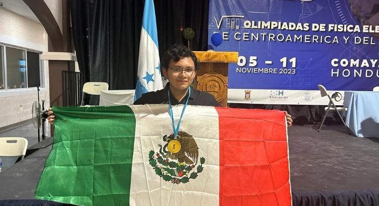 Estudiantes de Cetis y CBTIS logran triunfos en competencias internacionales de física y ciencias