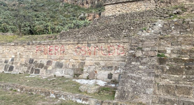 INAH reprueba grafiti en zona de monumentos en Huapalcalco, Hidalgo
