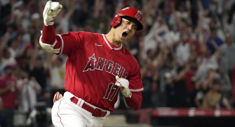 Ohtani firma con los Dodgers un contrato récord por 700 millones de dólares y 10 años