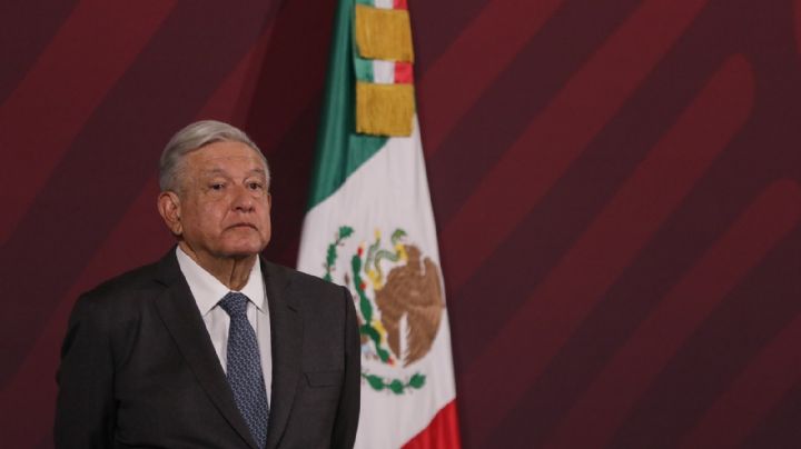 Edmundo Jacobo tenía 30 años en el INE, “imagínense en cuántos fraudes ha participado”: AMLO