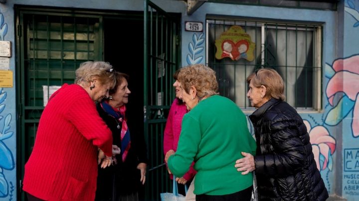 Aguinaldo IMSS: Quiénes son los pensionados que sí recibirán la prestación en 2025