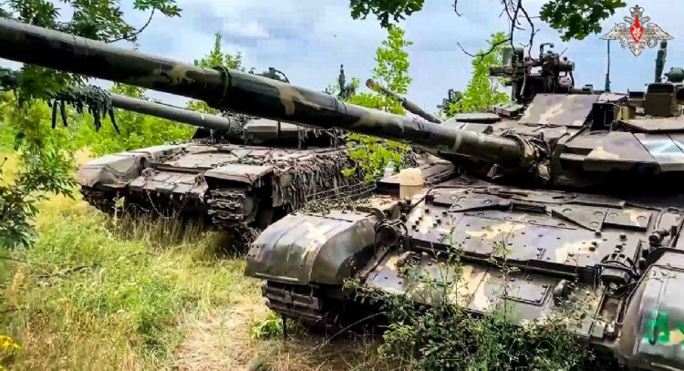 Los líderes de la OTAN firman su compromiso para gastar el 5% en Defensa en la próxima década