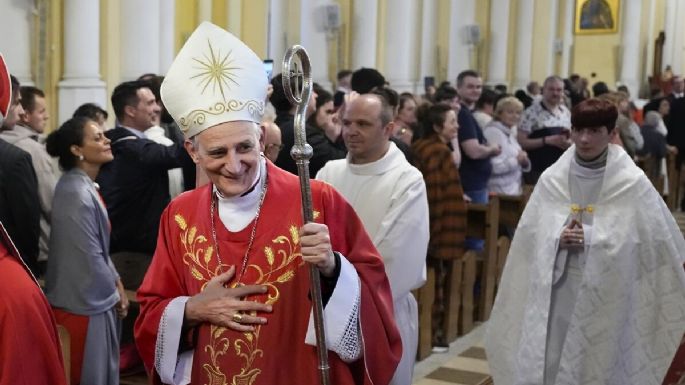 El papa recibe al nuevo embajador ruso previo al viaje de su enviado de paz para Ucrania