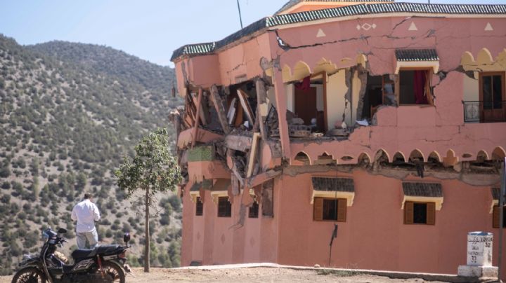 Suman dos mil 12 muertos por el terremoto en Marruecos