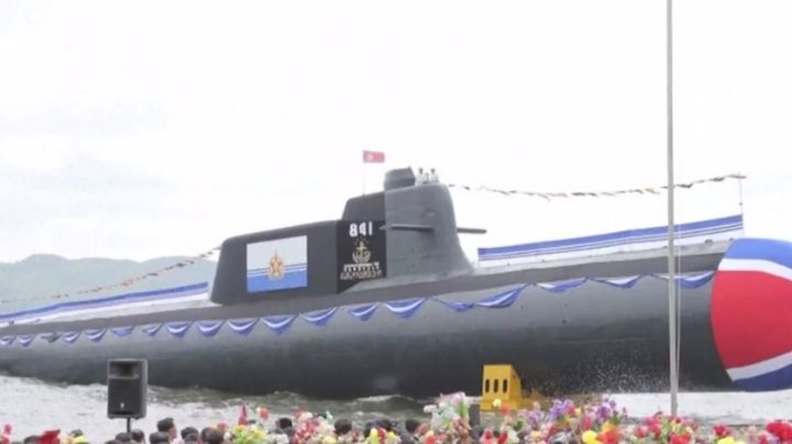 Presume Norcorea nuevo submarino que puede lanzar armas nucleares