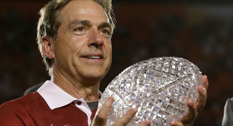 Se retira Nick Saban, leyenda del futbol americano colegial