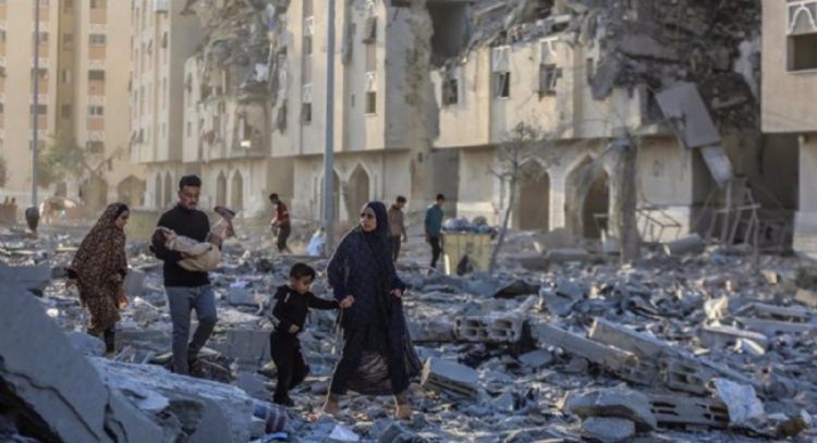 Mueren 21 palestinos en un punto de distribución de ayuda de la GHF en el sur de la Franja de Gaza