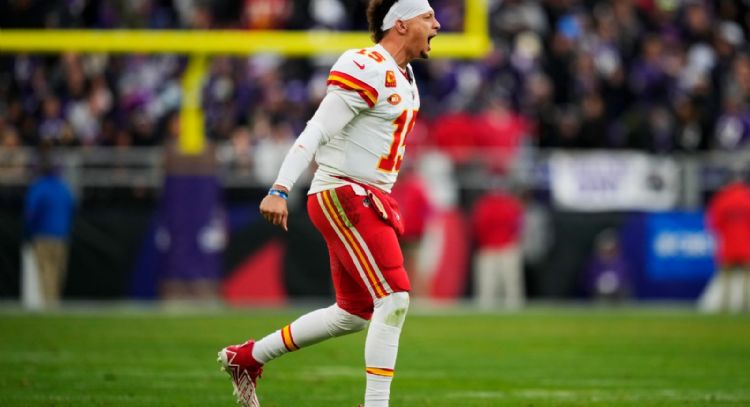 Chiefs junto con Mahomes y Kelce llegan al Super Bowl tras triunfo 17-10 ante Ravens