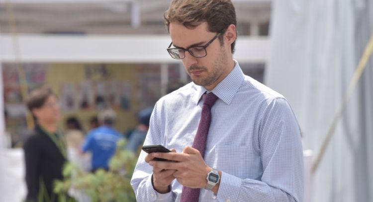 Propuesta en Cámara de Diputados para que recargas en celulares no expiren