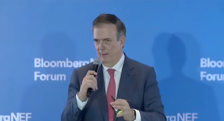 México estaría del lado de EU en posible batalla comercial con China e impulsará producción local