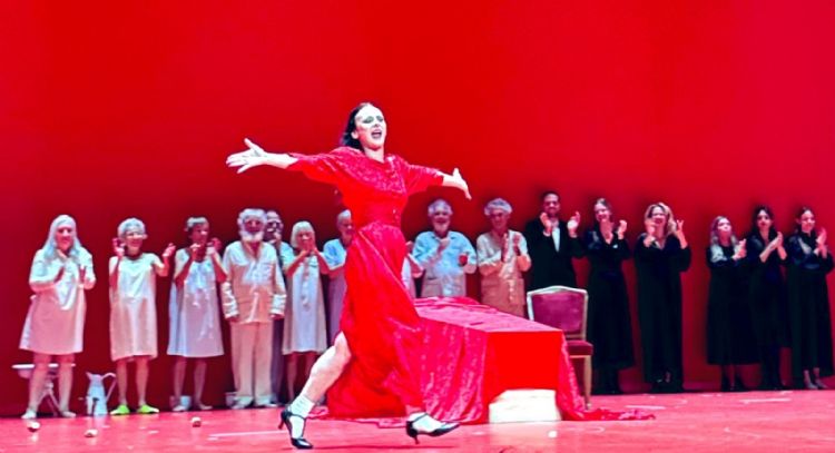 Teatro/De este lado: En Madrid: Angélica Liddell, Emilia Pardo Bazán y el Teatro del Barrio