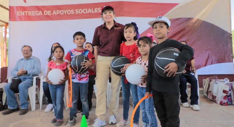 Lleva SEBIEN apoyos a familias de San Nicolás
