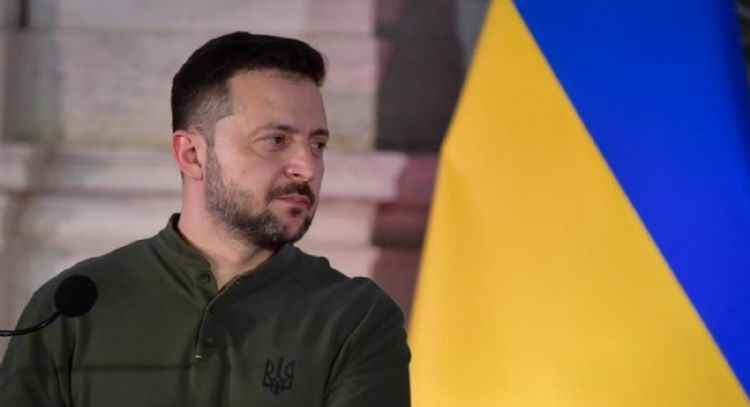 Zelenski acusa a Rusia de "ganar tiempo" y espera que los socios "fuercen" un cambio