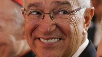 Salinas Pliego baja el tono y propone a Sheinbaum una mesa para negociar sus adeudos