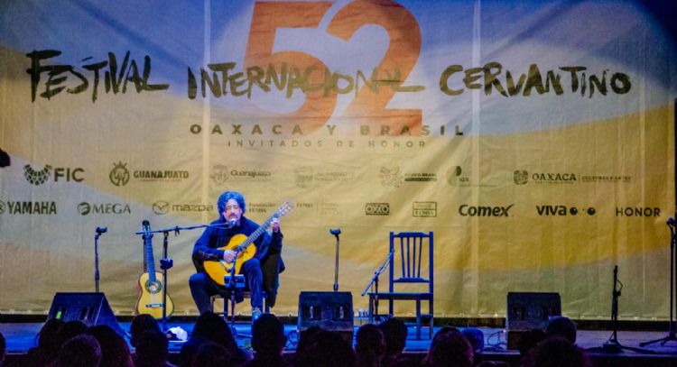 La trova del chileno Manuel García conmovió al Cervantino