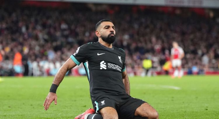 Liverpool rescata empate en visita a Arsenal; el Man United tropieza otra vez