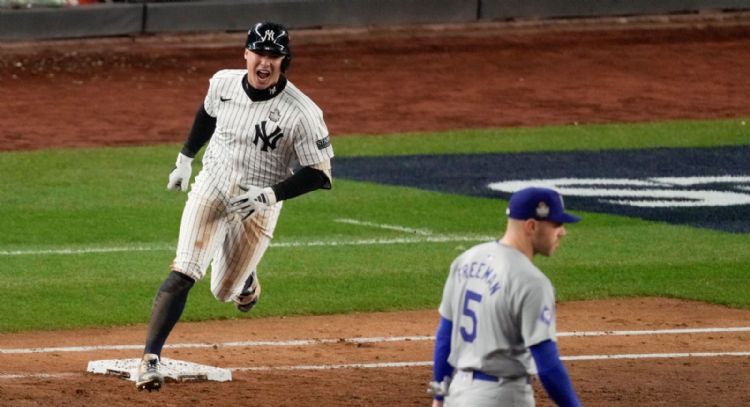 Con Grand Slam de Volpe Yankees vencen a Dodgers y siguen vivos
