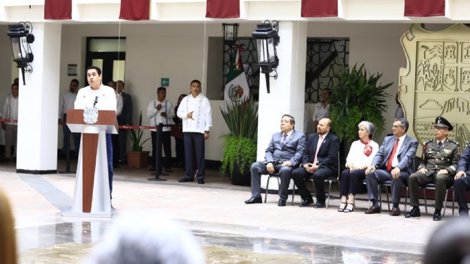 Inaugura Américo rehabilitación de Palacio de Gobierno de Tamaulipas y devela escudos de los 43 municipios