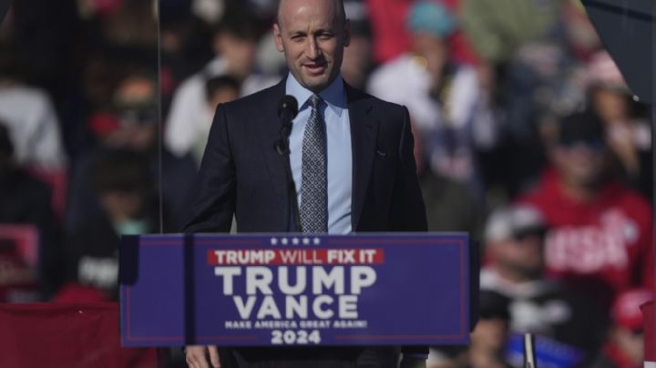 Trump nombra a Stephen Miller, el "zar migratorio" como subdirector de política